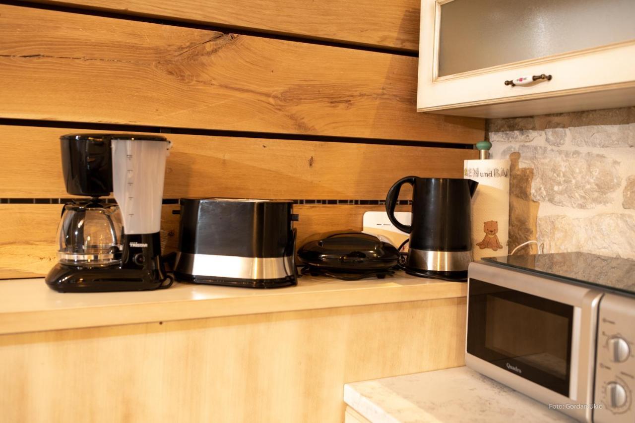 Nata Apartment 4 Stars ロヴィニ エクステリア 写真